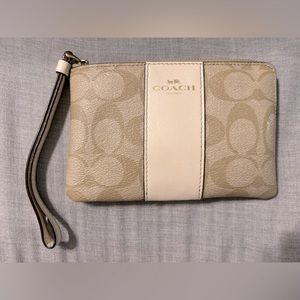 Coach wristlet wallet/purse